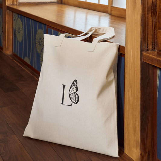 Custom Totes for Their Big College Transition – Carry a Piece of Home
